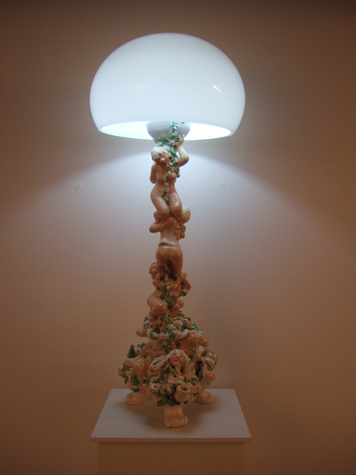 P2-2010
fired clay,enameled, handmade lamp shade, electric cable, bulb
height 85cm
2010