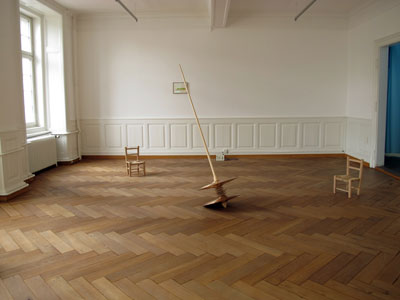 Der Kreisel (Les Toupies)
Zimbel, Holz, 2013